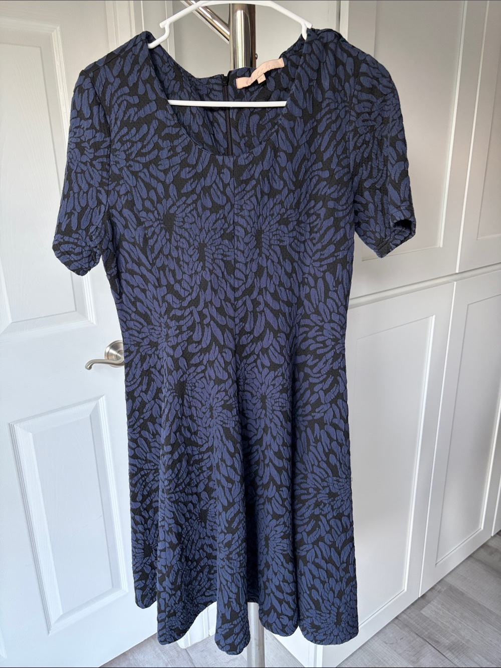 Hutch Navy and Black Short Sleeve Patterned Jacquard Dress, Size M.